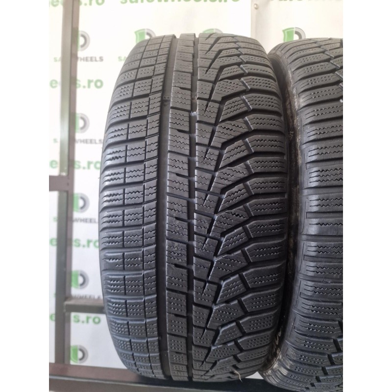 HANKOOK Winter i*cept evo 2 215/45 R18