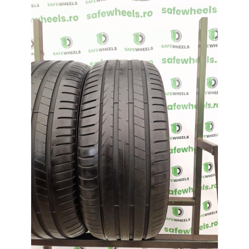 PIRELLI SCORPION 255/45 R19