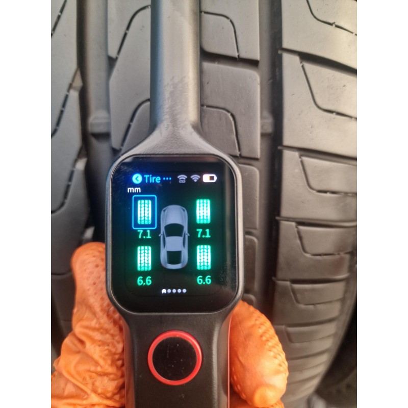 PIRELLI Cinturato p7 215/55 R17