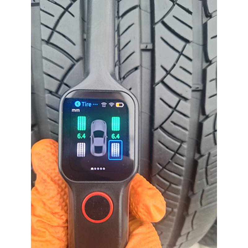MICHELIN LATITUDE TOUR HP 235/60 R18 MICHELIN LATITUDE TOUR HP 235/60 R18