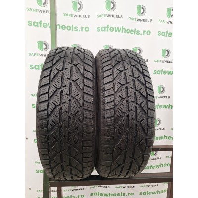 KORMORAN Snow 215/60 R16 99H