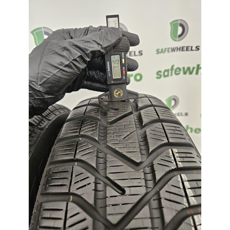 PIRELLI SNOW CONTROL 3 175/65 R15 PIRELLI SNOW CONTROL 3 175/65 R15