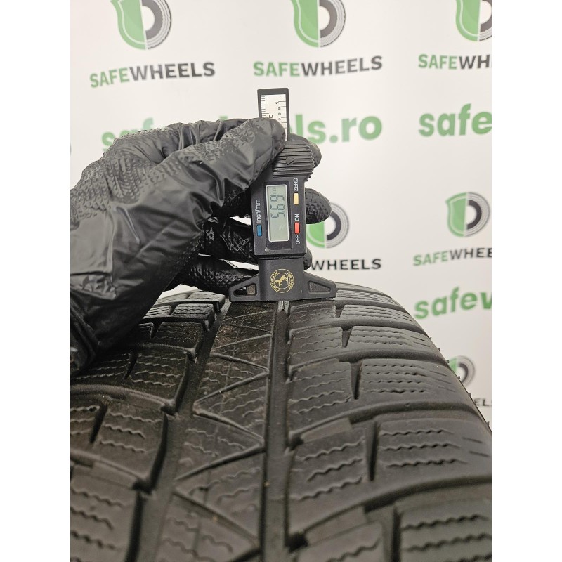 FALKEN EUROWINTER HS01 215/65 R17