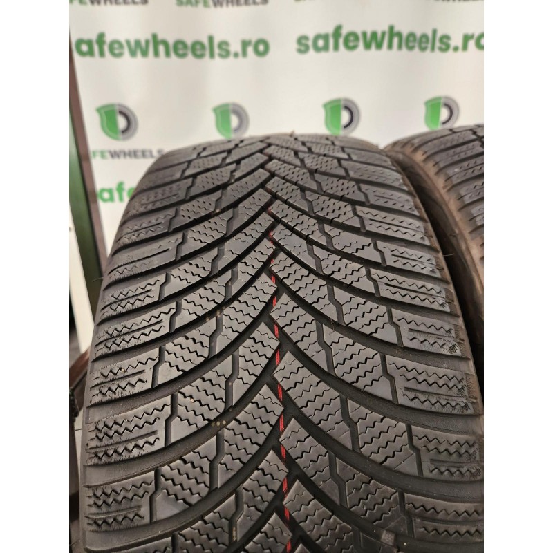 FIRESTONE Winterhawk 4 235/40 R19