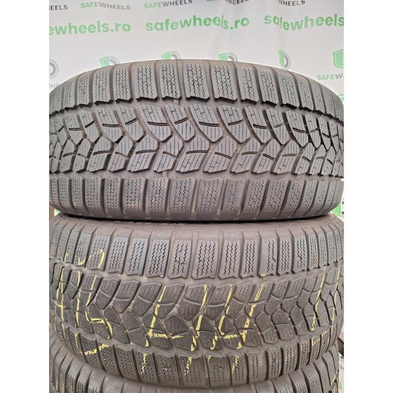 FIRESTONE WINTERHAWK 3 215/55 R17