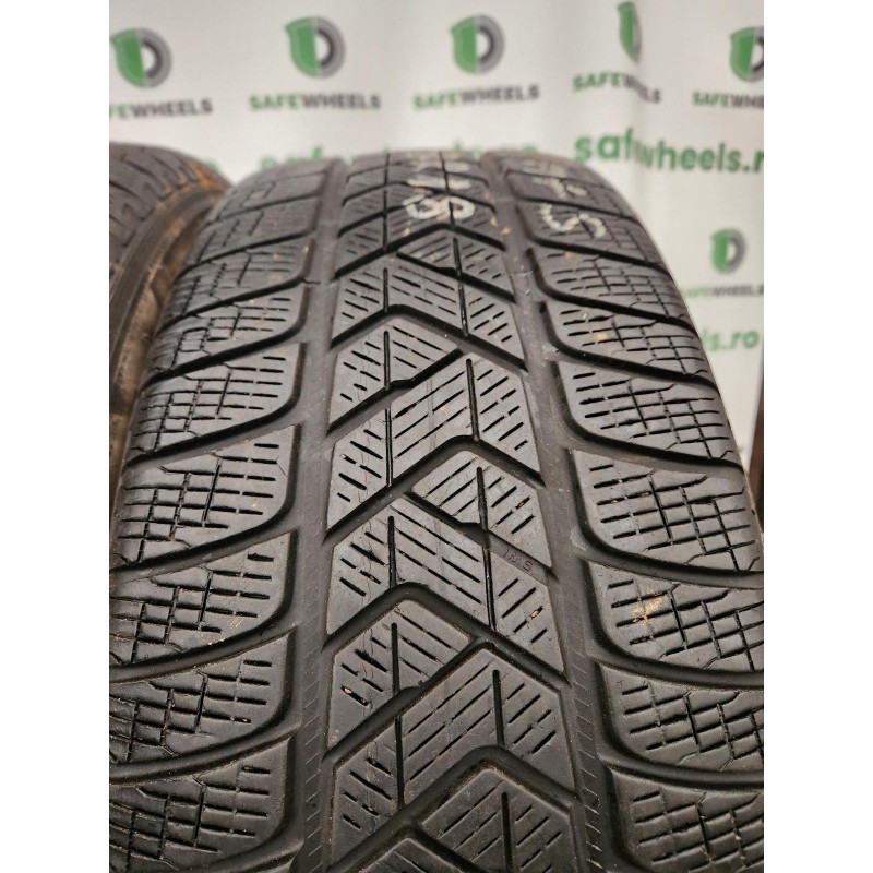 PIRELLI SCORPION 235/60 R18 PIRELLI SCORPION 235/60 R18
