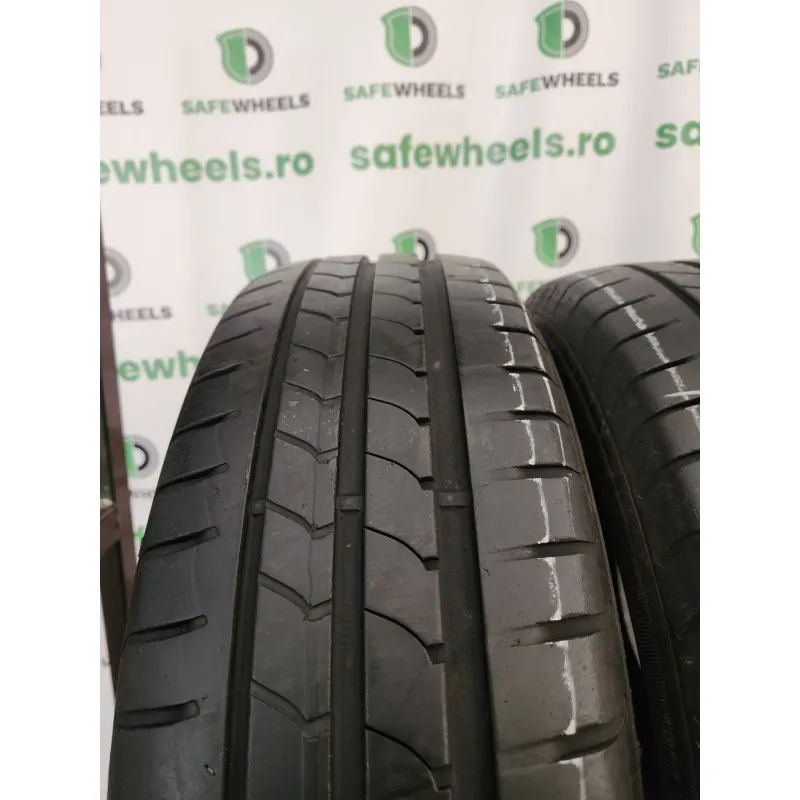 GOODYEAR EFFICIENT GRIP 195/60 R16 89H