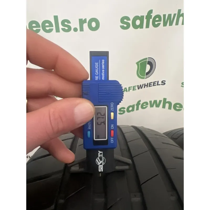 GOODYEAR EFFICIENT GRIP PERFORMANCE 205/55 R17 95V