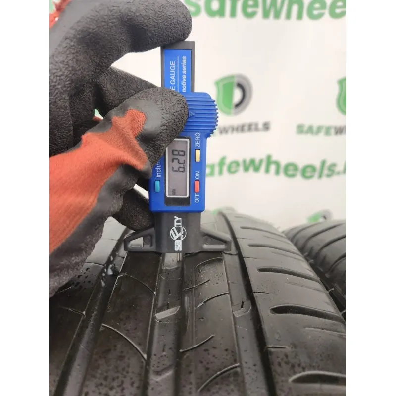 MICHELIN ENERGY SAVER + 195/60 R15 88H MICHELIN ENERGY SAVER + 195/60 R15 88H