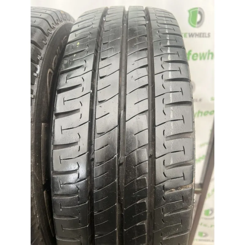 MICHELIN Agilis 195/65 R16C 104/102R