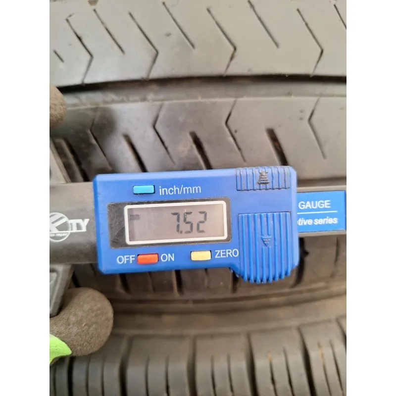 HANKOOK Radial ra28 205/65 R16C 107/105T