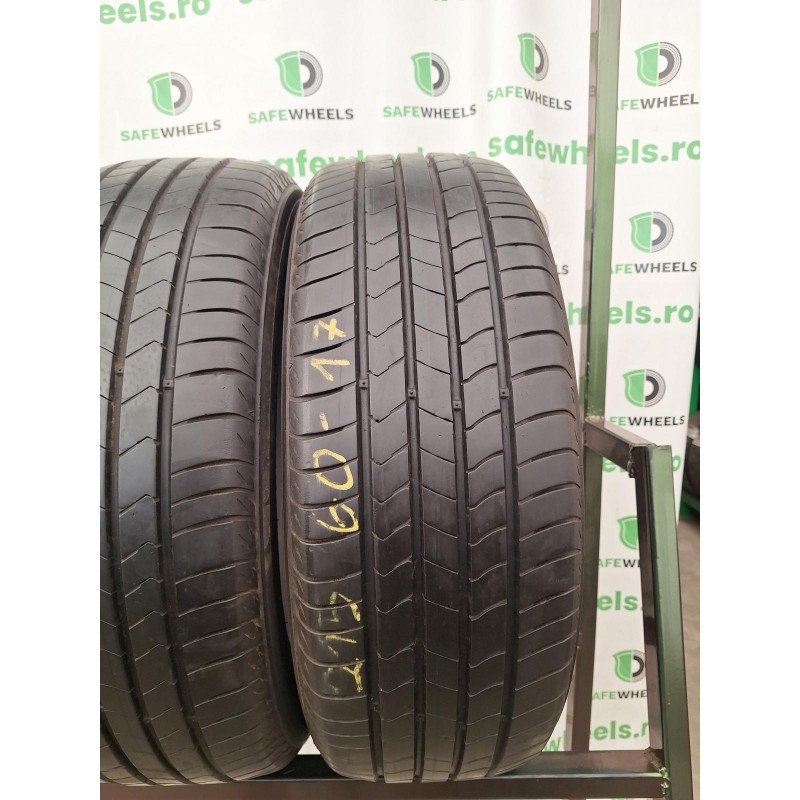 KUMHO Ecsta hs51 215/60 R17 KUMHO Ecsta hs51 215/60 R17