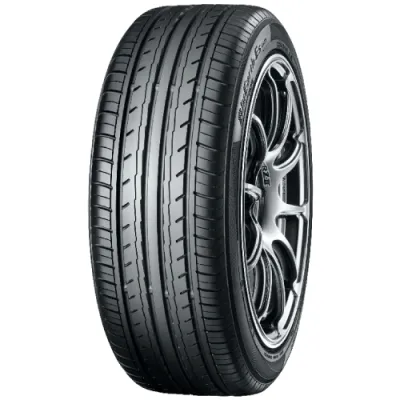 YOKOHAMA BluEarth-Es ES32 215/50 R17 95V