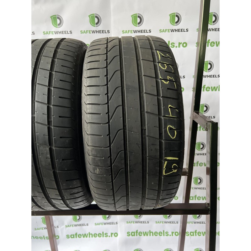 PIRELLI P ZERO 265/40 R19 PIRELLI P ZERO 265/40 R19