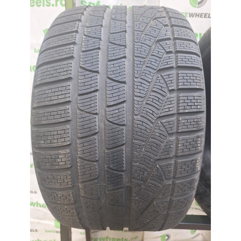 PIRELLI Sottozero no 295/35 R19