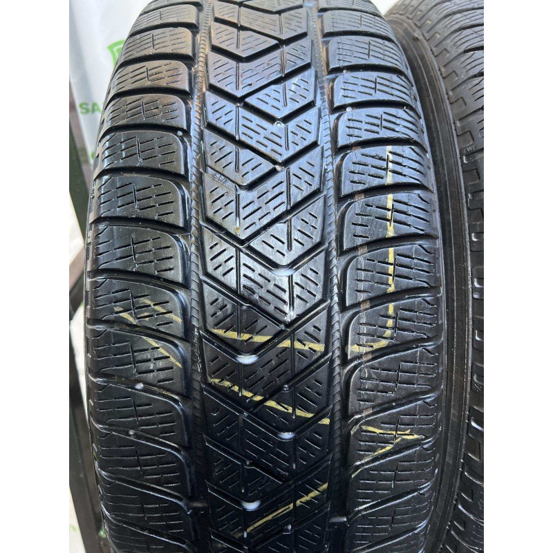 PIRELLI Scorpion winter 215/65 R17