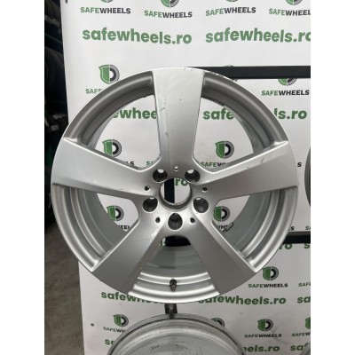Jante originale Mercedes în 2 lățimi față 8j cu et45 și spate 8,5 cu er49 Jante originale Mercedes în 2 lățimi față 8j cu et45 și spate 8,5 cu er49
