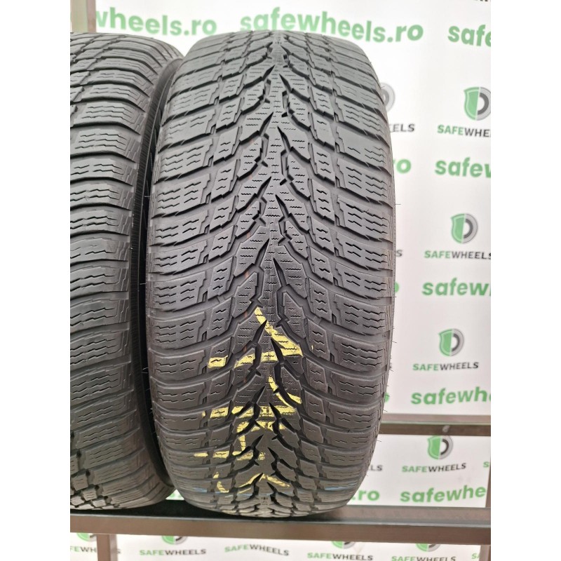 NOKIAN WR SNOWPROOF 215/60 R16