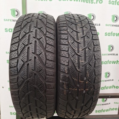TAURUS WINTER 215/60 R16