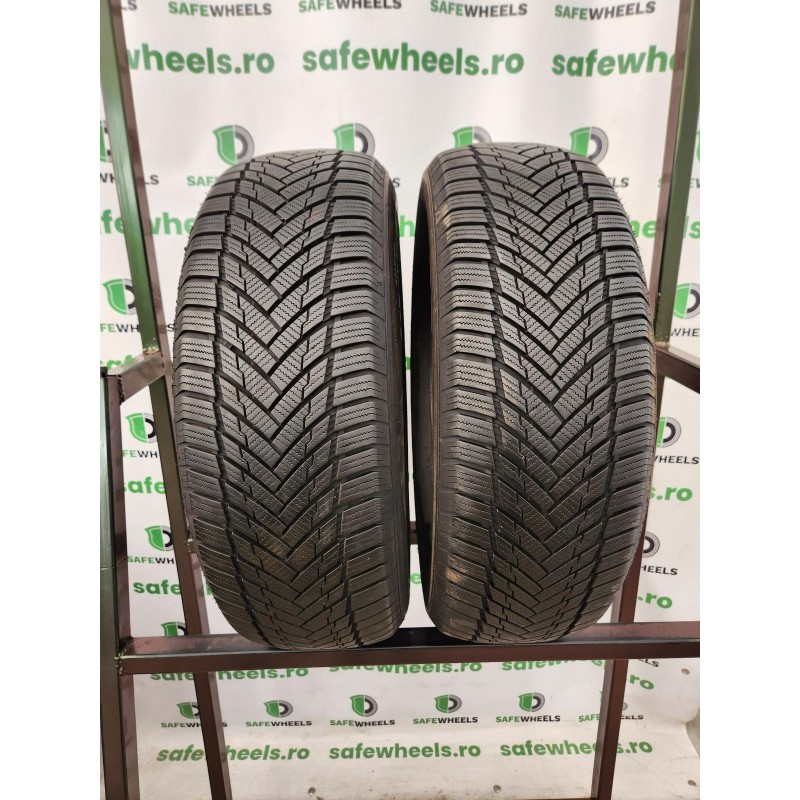 Tracmax X-privilo s130 215/65 R15