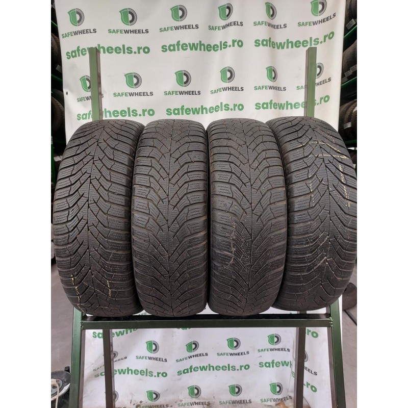KUMHO WinterCraft WP52 215/65 R16 KUMHO WinterCraft WP52 215/65 R16