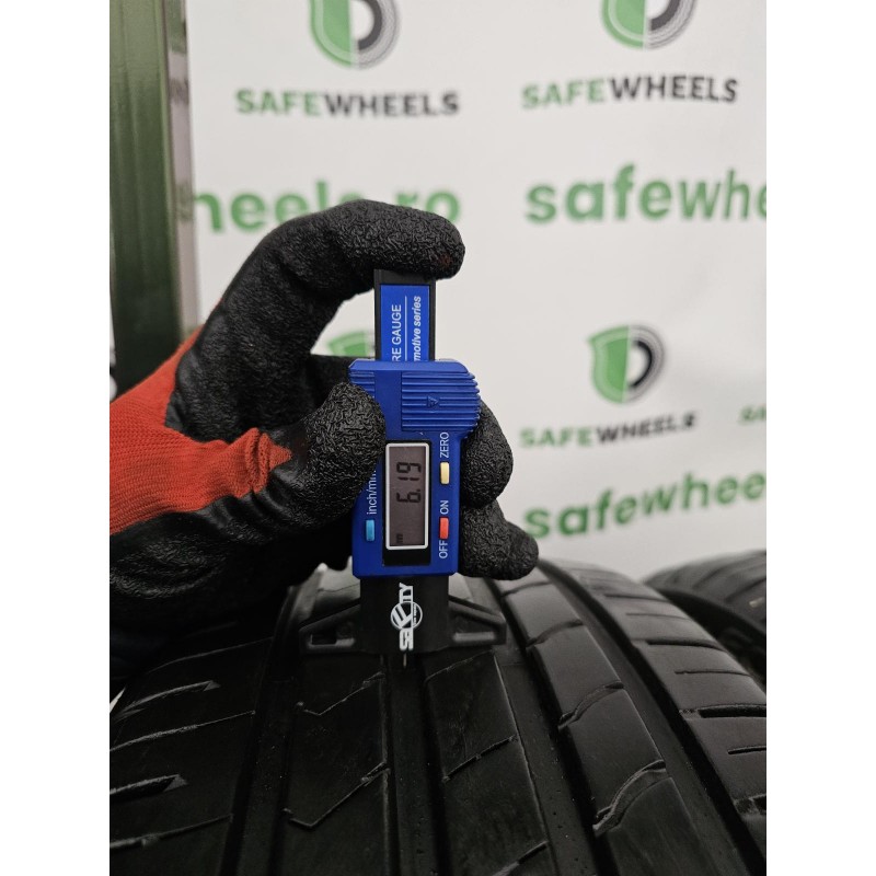 KUMHO Ecsta hs51 205/45 R17