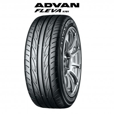 215/35 R18 ADVAN FLEVA V701