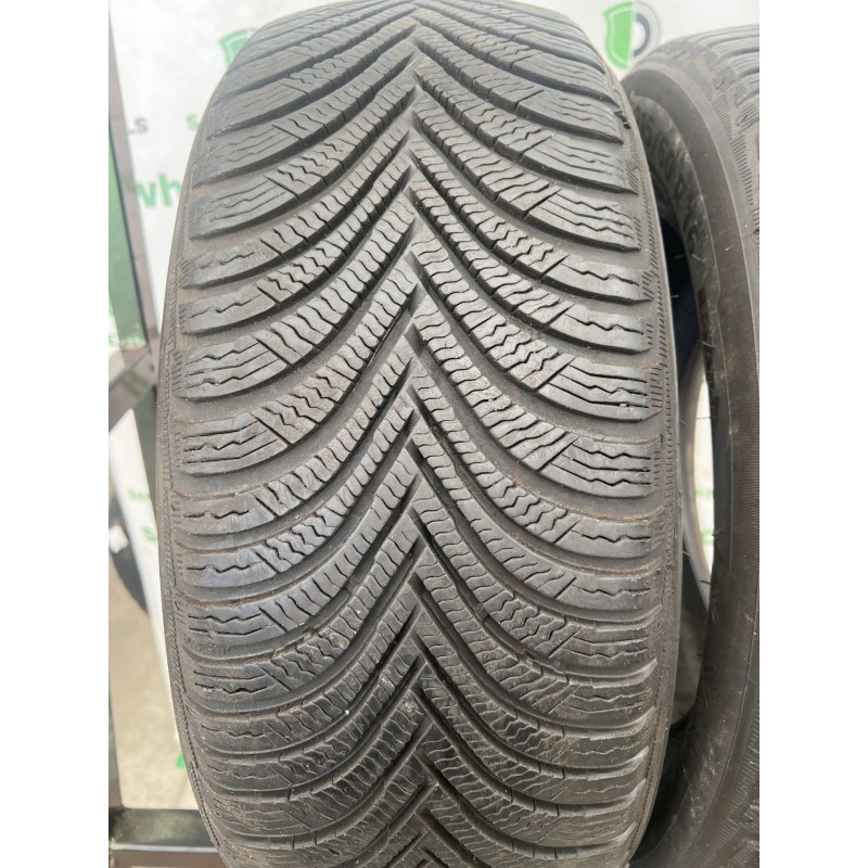 MICHELIN ALPIN 5 215/60 R16