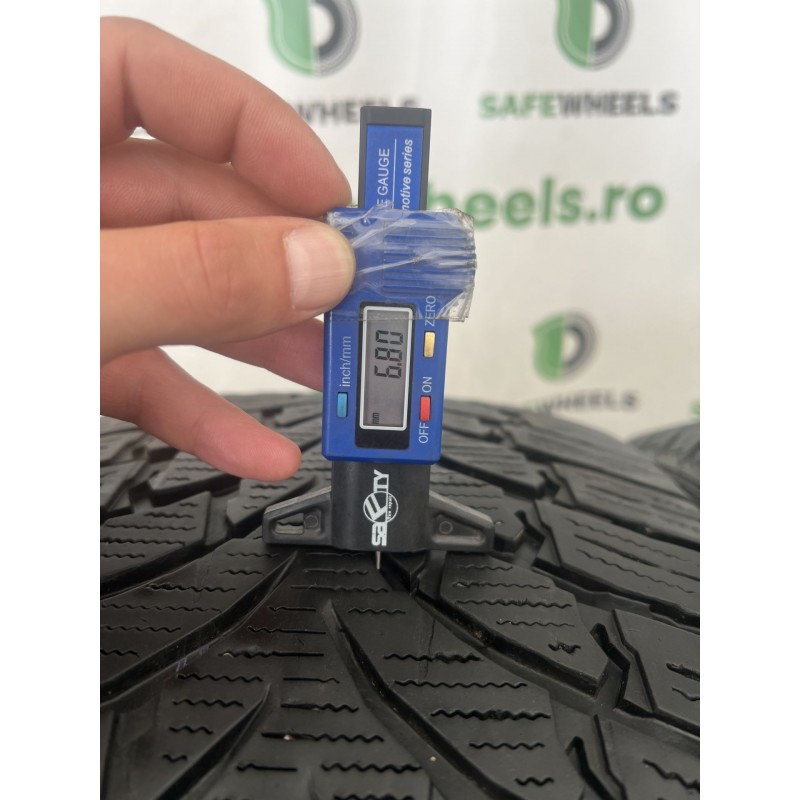 NOKIAN WR SUV 4 275/40 R21 NOKIAN WR SUV 4 275/40 R21