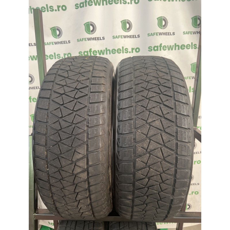 BRIDGESTONE BLIZZAK DM V2 235/55 R19