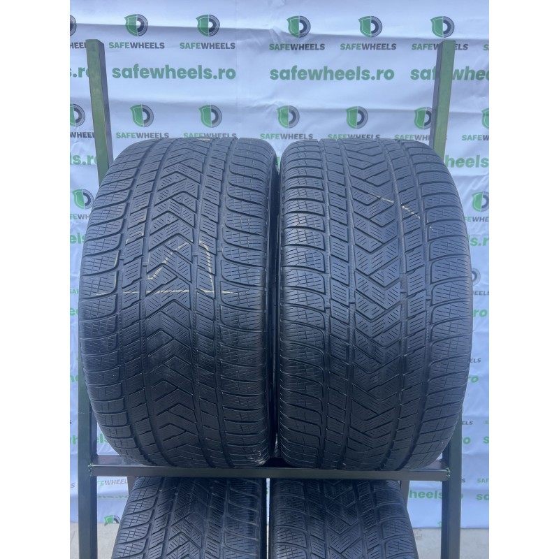 PIRELLI SCORPION WINTER N0 305/35 R21