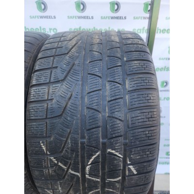 PIRELLI Sotto zero 295/35 R19