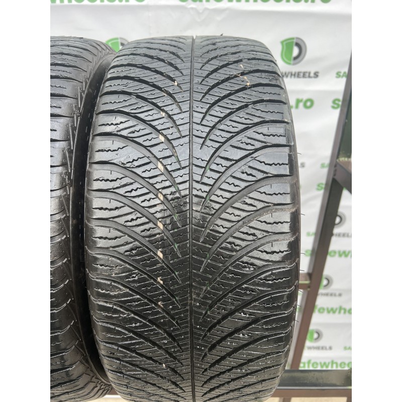 GOODYEAR VEC 4 SEASONS G2 215/45 R16