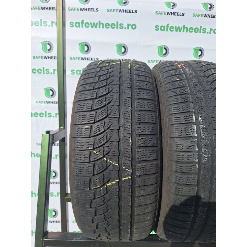 NOKIAN WR A4 215/50 R18