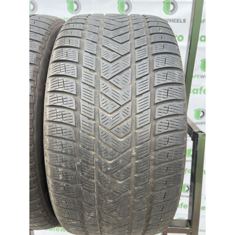 PIRELLI SCORPION WINTER 295/40 R20 PIRELLI SCORPION WINTER 295/40 R20