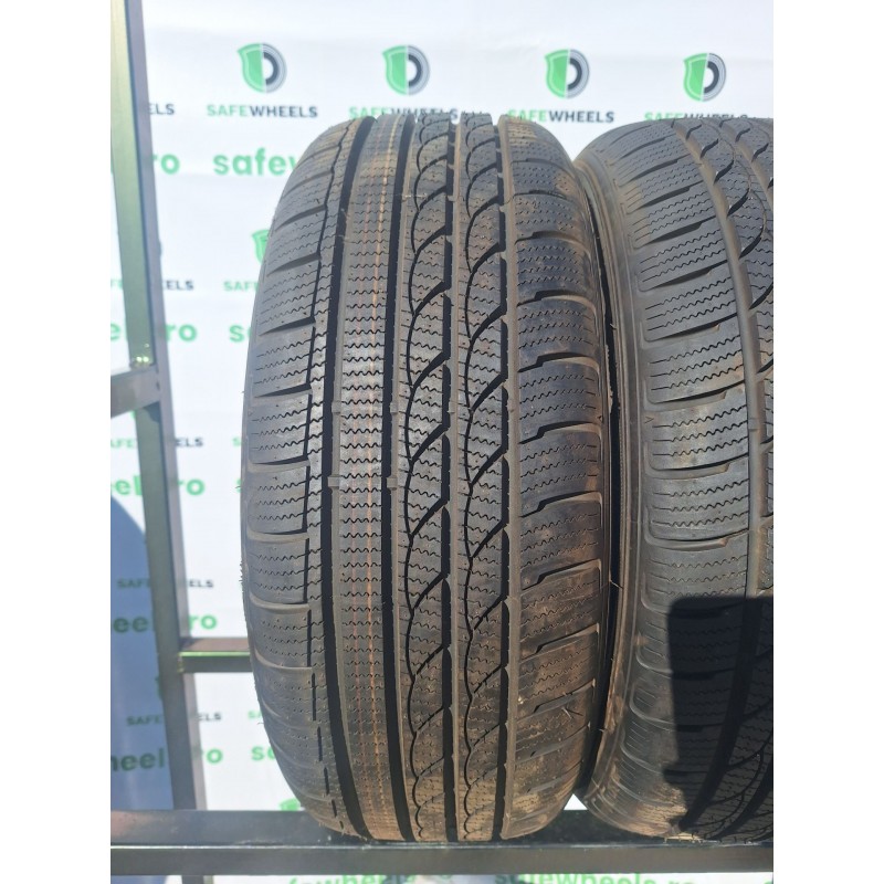TRACMAX Ice-plus s210 185/50 R16